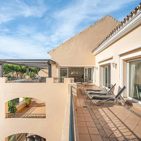 Appartement Amazing 4br Apart. Parking, Pool, Close To The Sea Marbella