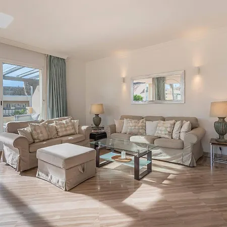 Amazing 4br Apart. Parking, Pool, Close To The Sea Apartmán Marbella