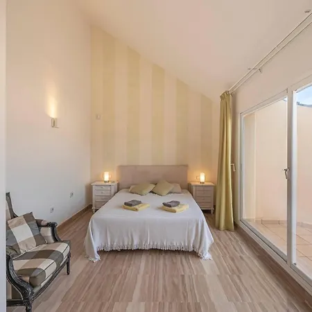 Amazing 4br Apart. Parking, Pool, Close To The Sea * Marbella