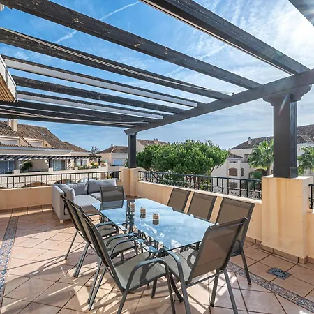 Apartmán Amazing 4br Apart. Parking, Pool, Close To The Sea Marbella