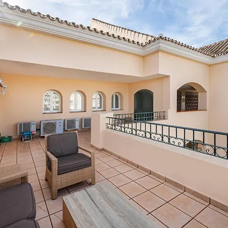 Amazing 4br Apart. Parking, Pool, Close To The Sea Apartmán Marbella