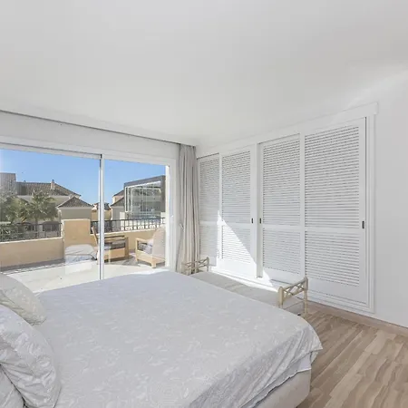 Amazing 4br Apart. Parking, Pool, Close To The Sea *