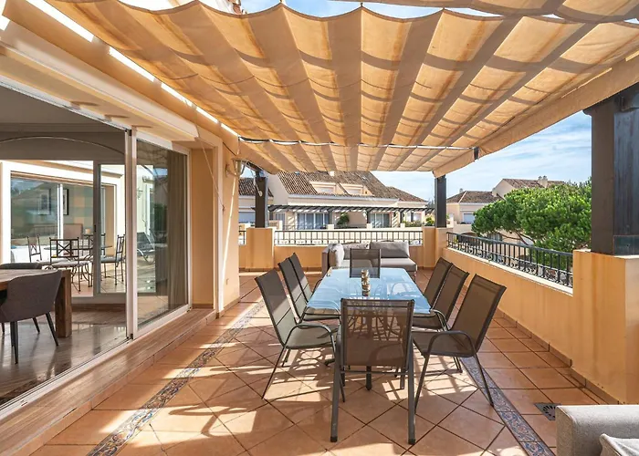 公寓 Amazing 4br Apart. Parking, Pool, Close To The Sea