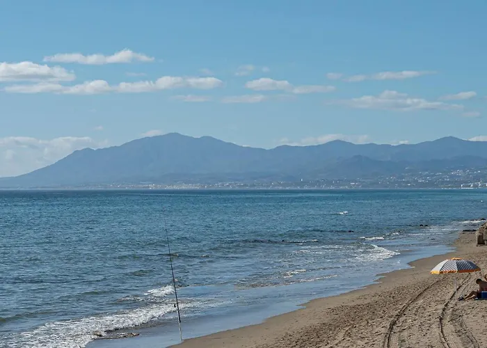 Amazing 4br Apart. Parking, Pool, Close To The Sea 公寓 马尔韦利亚